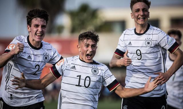 爱游戏官网-德国碾压罗马，布鲁诺扛起全队